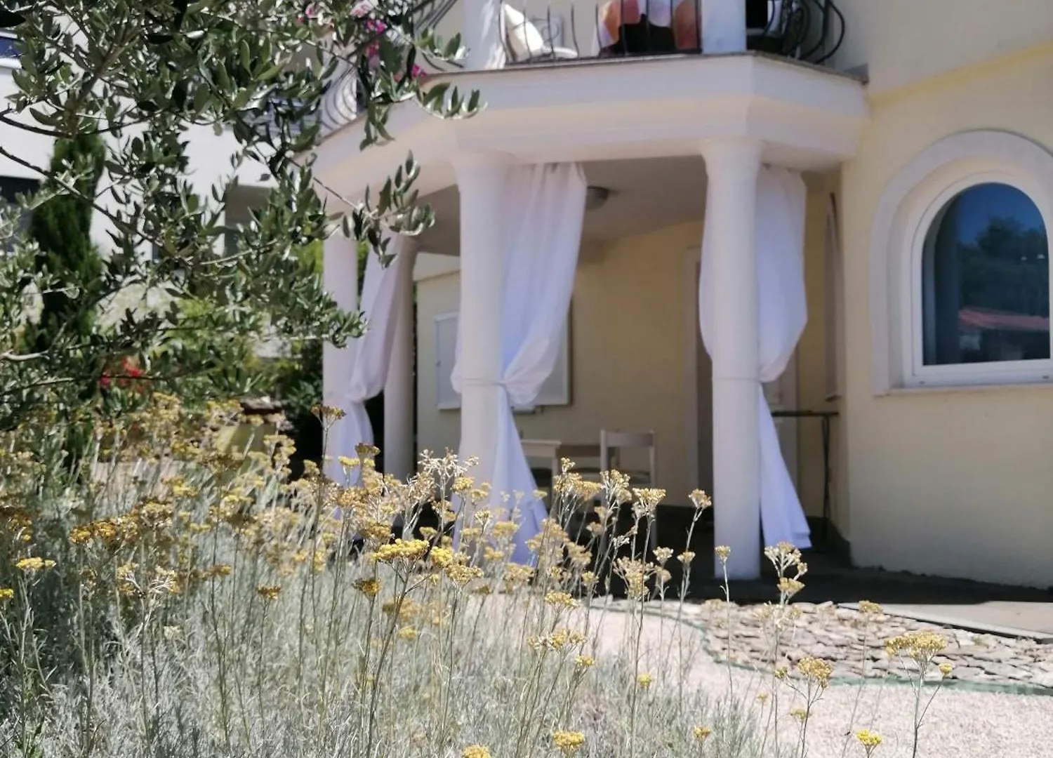 Villa Mandolina Apartments Zadar 0*,  Croatia