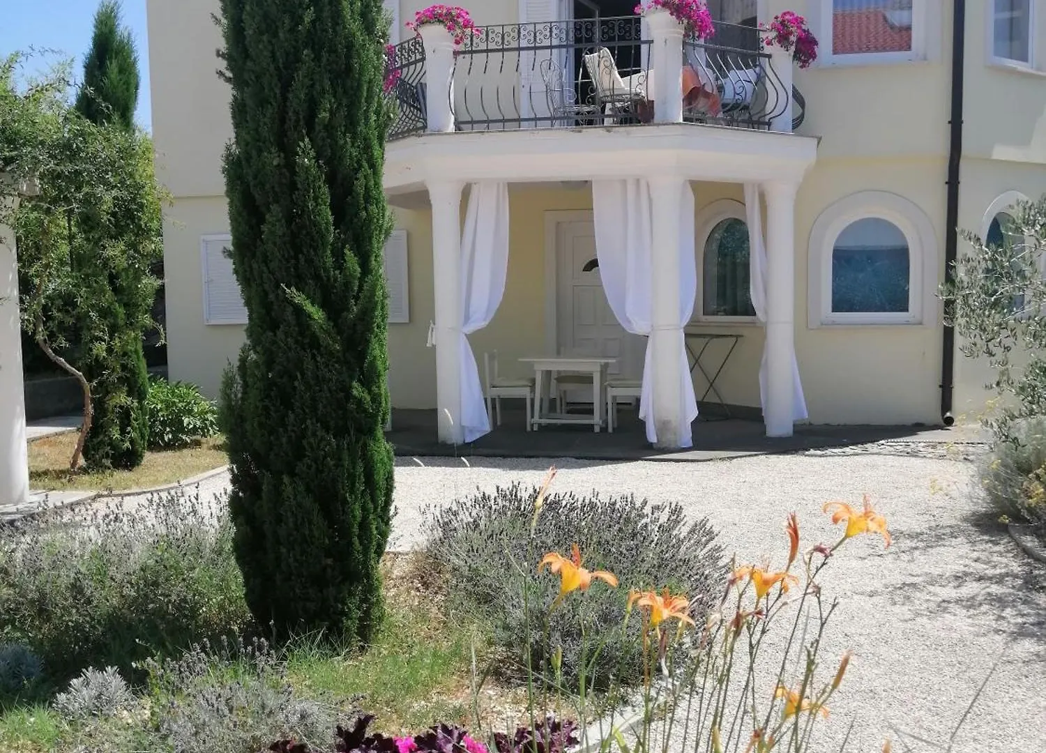 Villa Mandolina Apartments Zadar