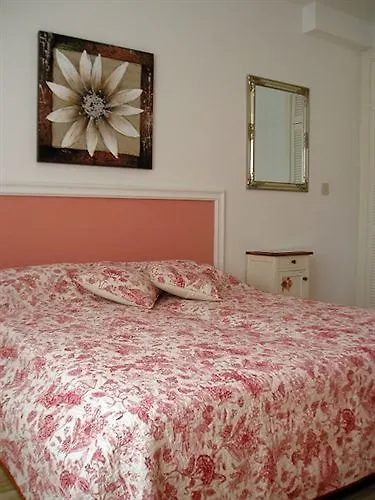 Villa Mandolina Apartments Zadar 0*,