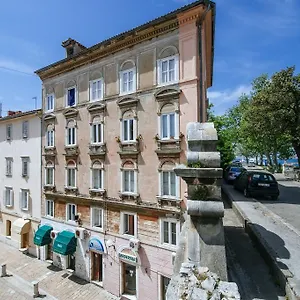 Jadera Apartman